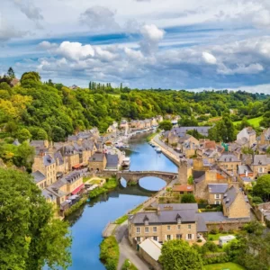French Trivia Chain Quiz Brittany