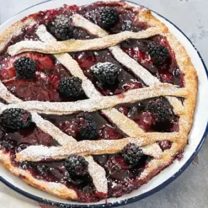 Enjoy Rainbow Breakfast & I'll Guess Age Food Quiz Blackberry pie