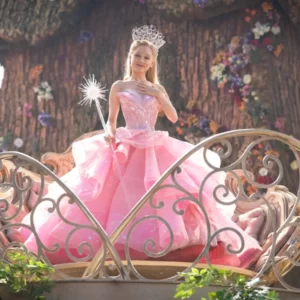 Which Wicked Character Are You? Quiz Sparkly glam