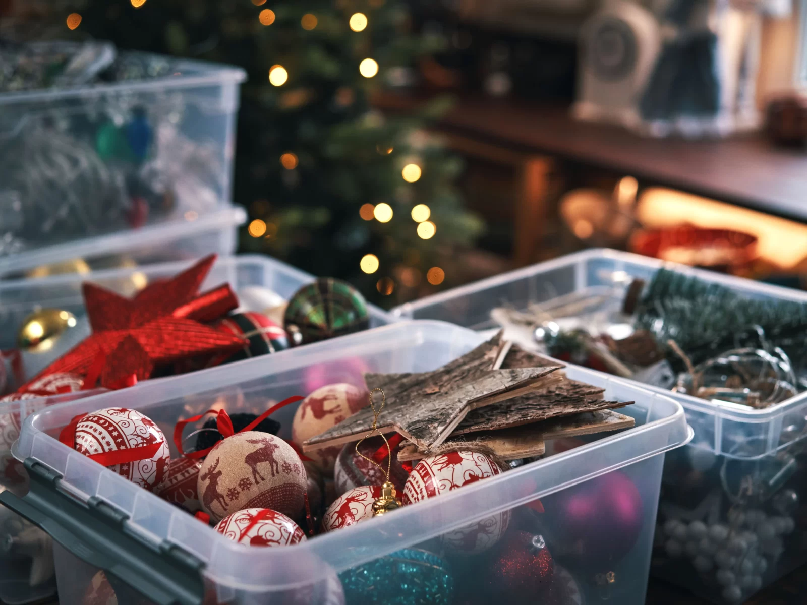 Which Iconic Christmas Character Are You? Quiz Christmas decorations ornaments