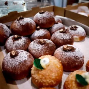 Build World Meal To Know Language You Should Learn Quiz Sufganiyot (Israeli doughnut)