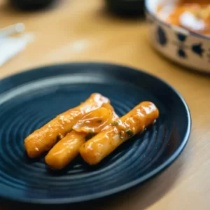 What Squid Game Character Are You? Quiz Tteok-bokki (spicy rice cakes)