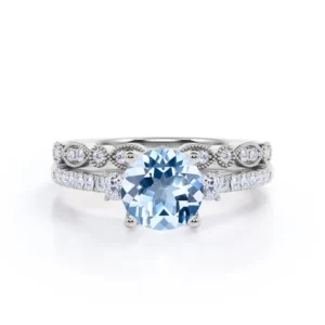 Engagement Rings Quiz Light blue ring 10