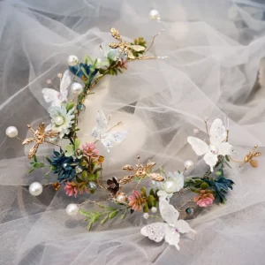 Which Iconic Royal Were You In A Past Life? Quiz Flower crown
