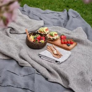 Build A Picnic & We'll Predict Your Summer Love Story Quiz 
