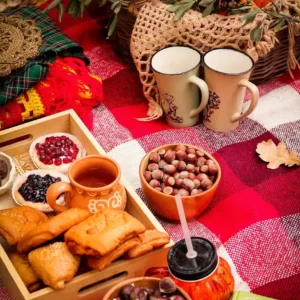 Build A Picnic & We'll Predict Your Summer Love Story Quiz 