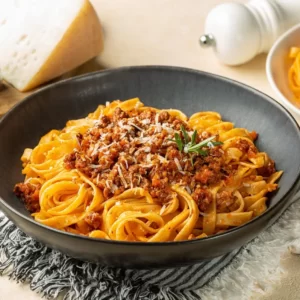 Eat Italian Foods & I'll Reveal Your Nonna Energy Level - Quiz Tagliatelle ragù