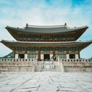 KPop Group-Seoul Travel Quiz Gyeongbokgung Palace