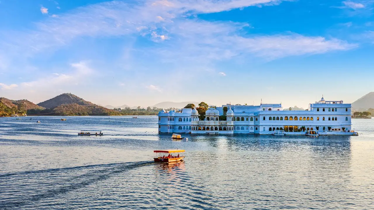Lake Pichola, Udaipur, India