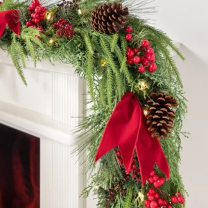 Plan Cozy Snow Day To Know Which Winter Comfort Food Yo… Quiz A festive garland