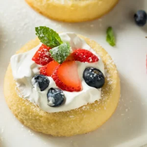 Pick Strawberry Treats To See What You'll Do This Spring Quiz Lemon berry shortcake